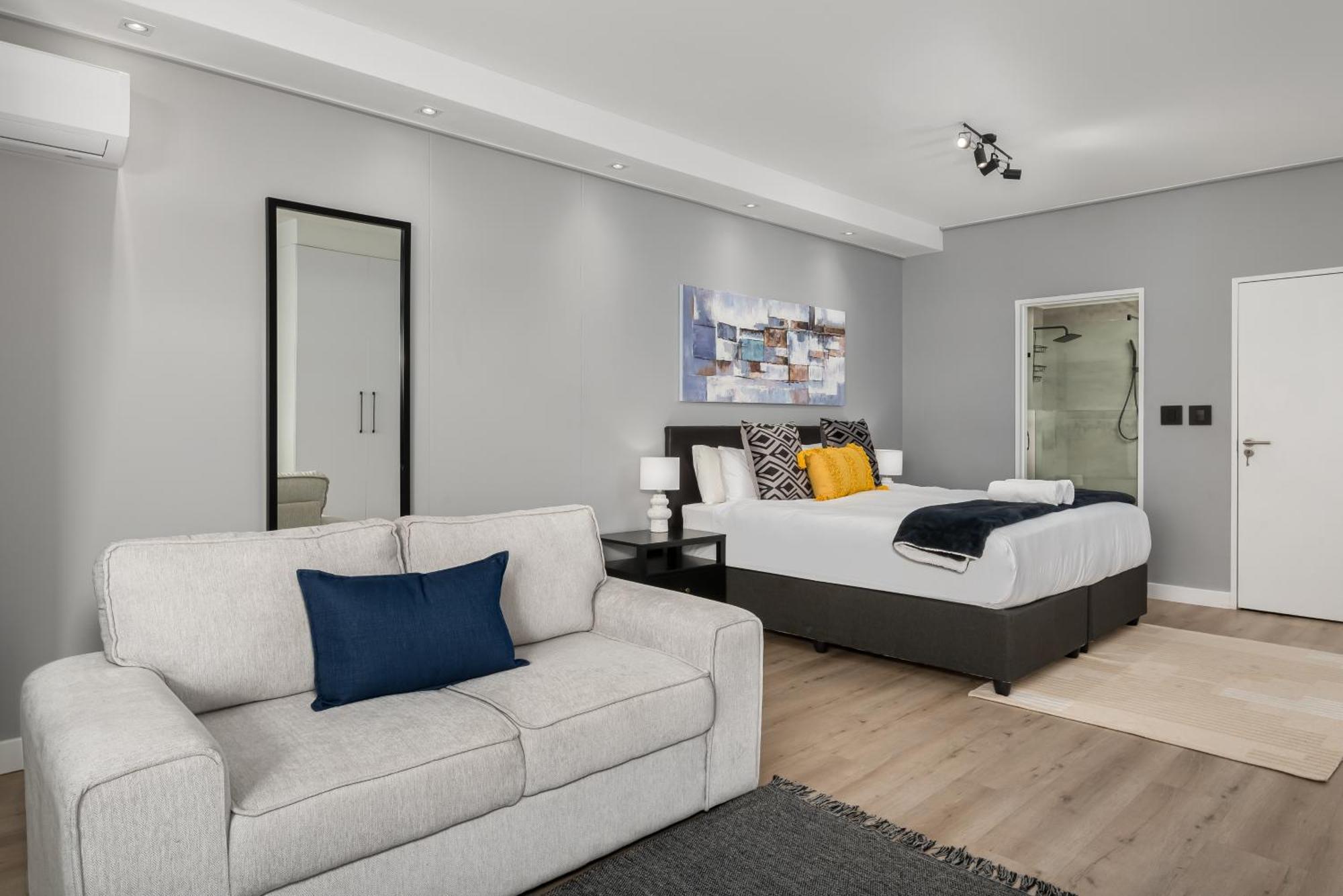 Apartment Portside 308