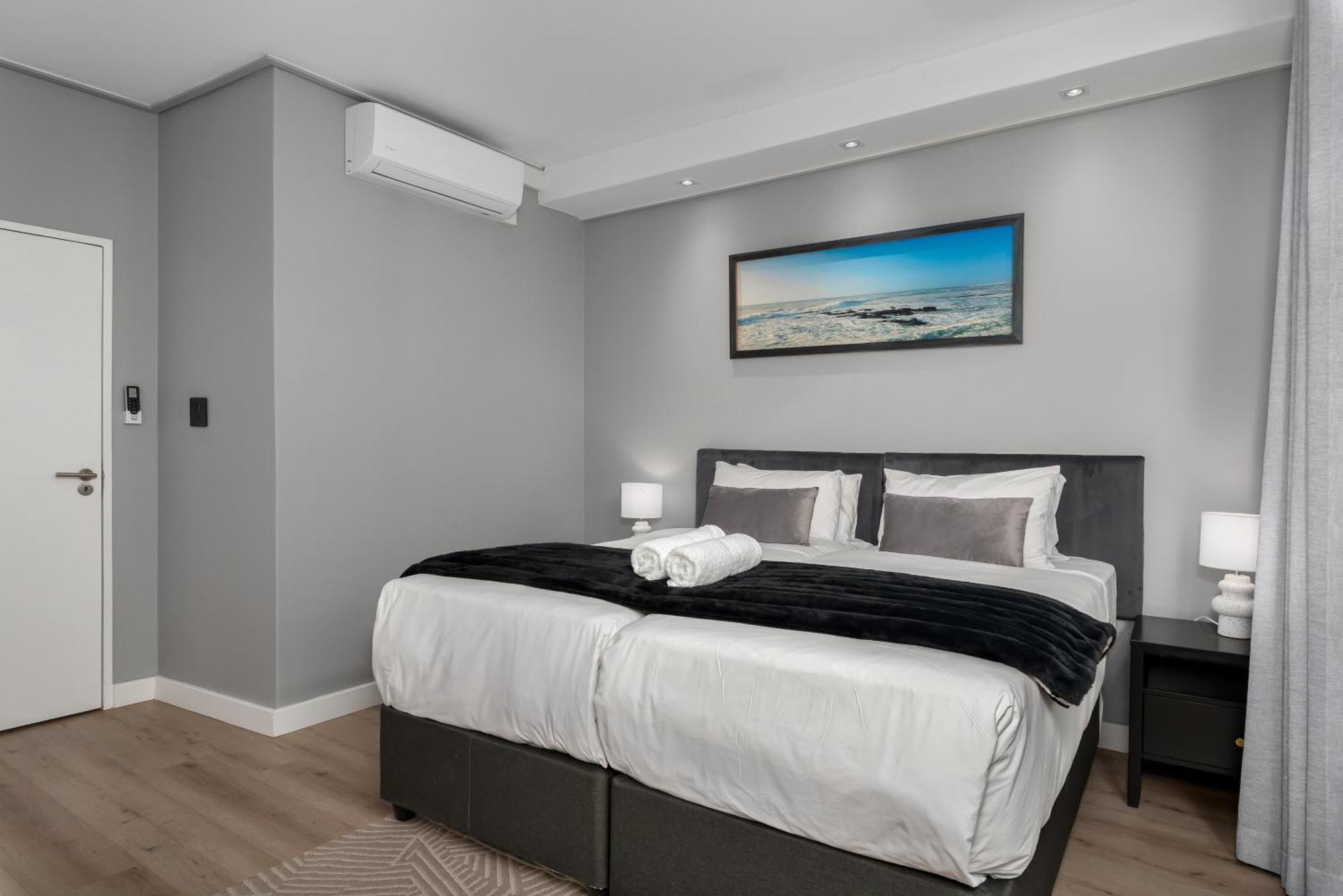 Portside 308 *